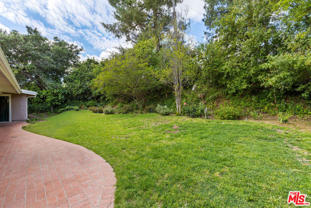 4479 Azalia Drive Property Photo 19