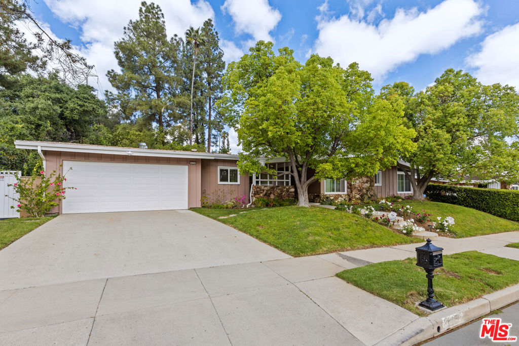 4479 Azalia Drive Property Photo 23