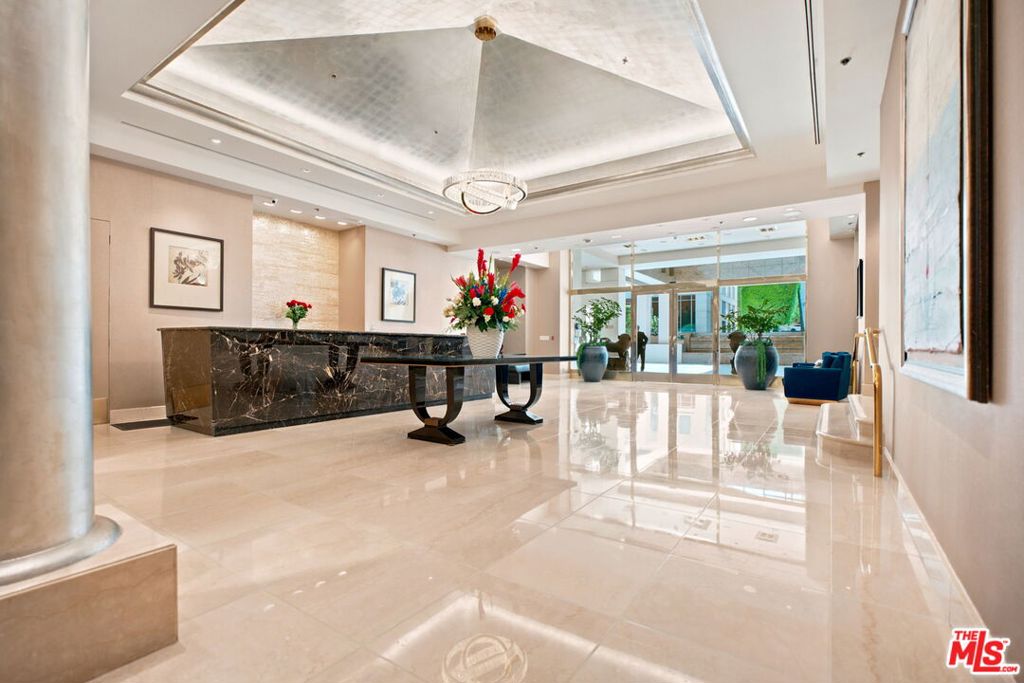 10724 Wilshire Boulevard 1104 Property Photo 40