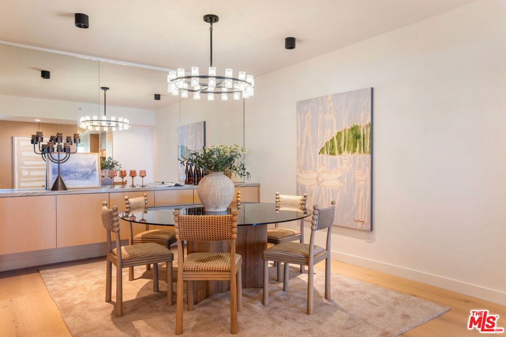 13600 Marina Pointe Drive 604 Property Photo 11