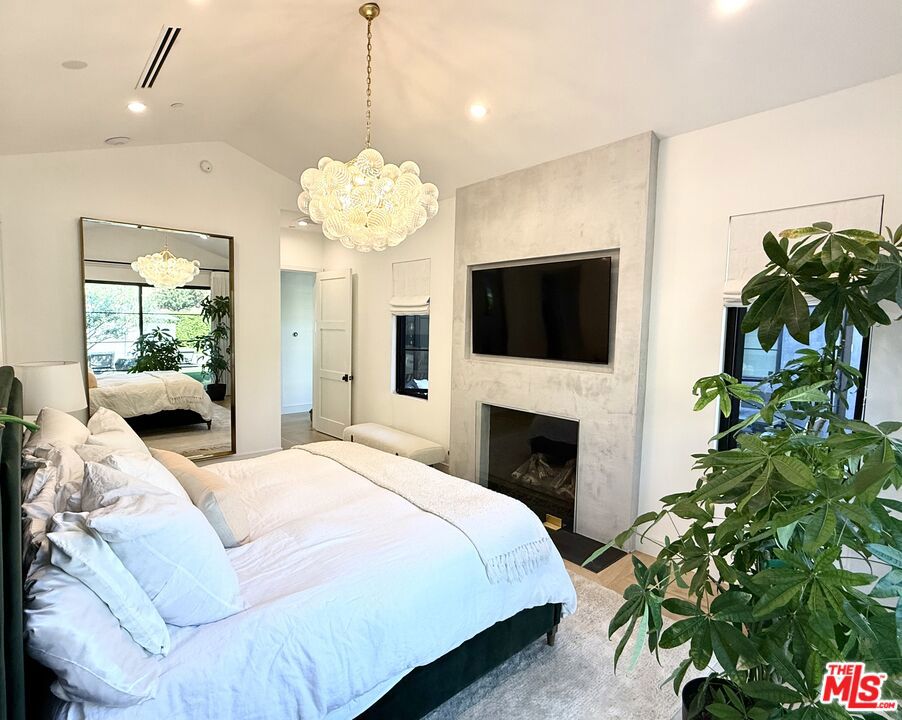 6025 Paseo Canyon Drive Property Photo 7