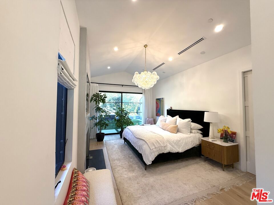 6025 Paseo Canyon Drive Property Photo 8