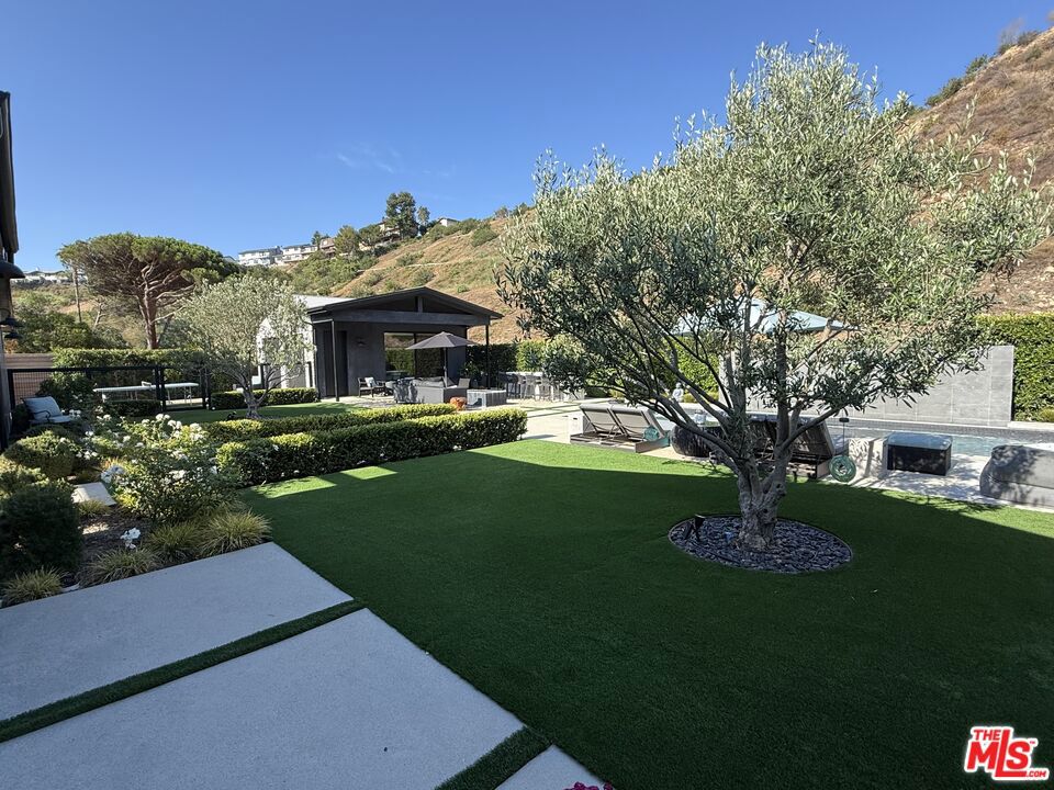 6025 Paseo Canyon Drive Property Photo 19