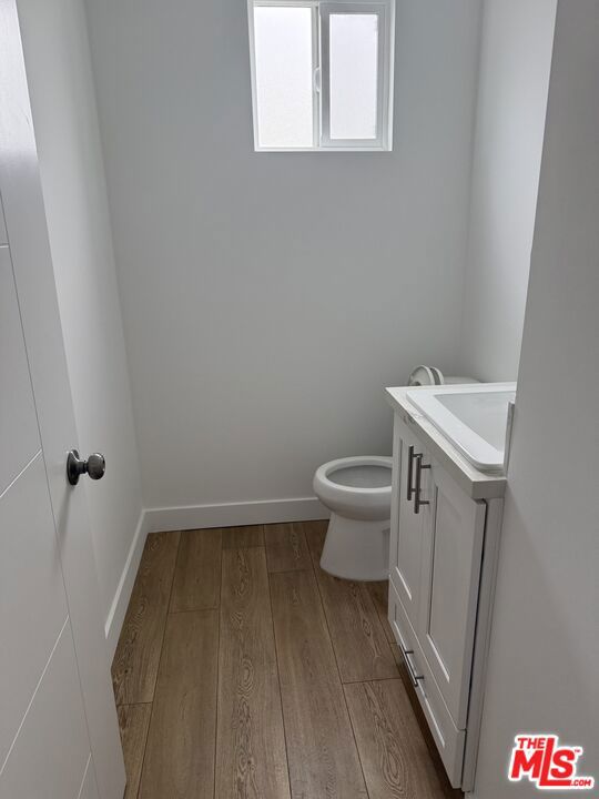227 N Park View Street 1/2 Property Photo 17