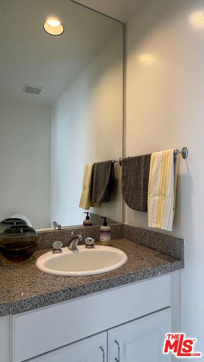 807 21st Street 3 Property Photo 16