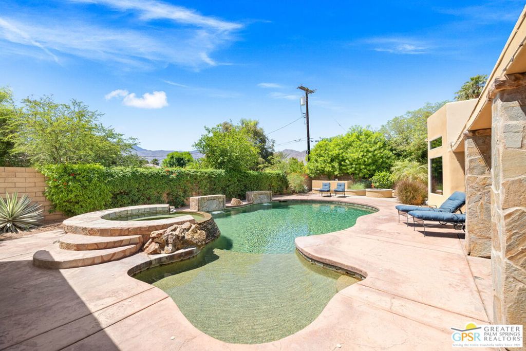 78743 Avenida Tujunga Property Photo 10