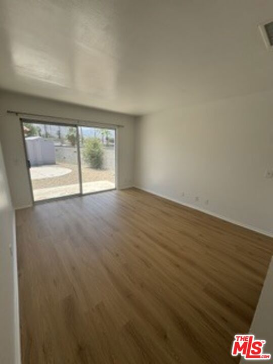 74430 Driftwood Drive Property Photo 4