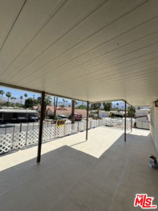 74430 Driftwood Drive Property Photo 19
