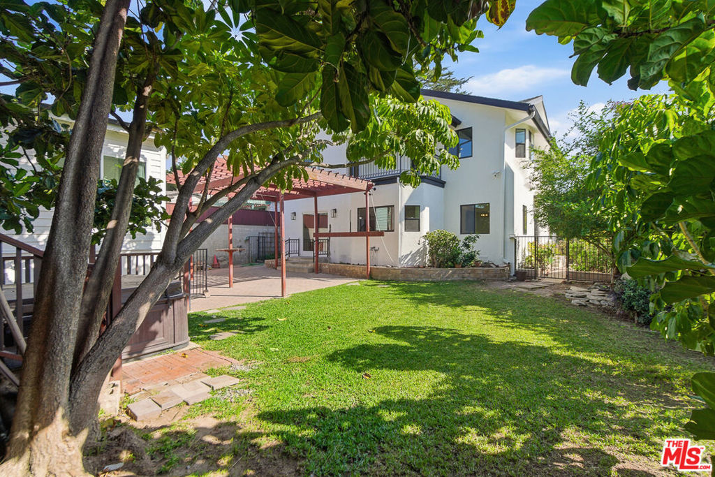 1301 Angelus Avenue Property Photo 31