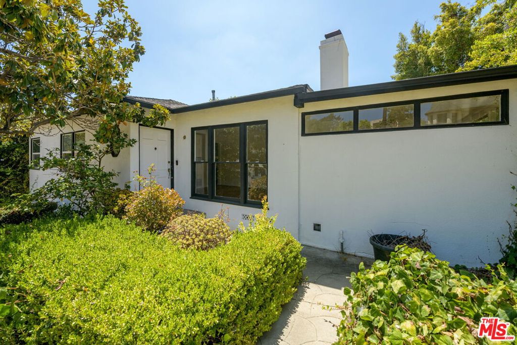 10328 Louisiana Avenue Property Photo 7