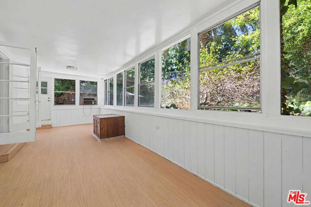 10328 Louisiana Avenue Property Photo 14