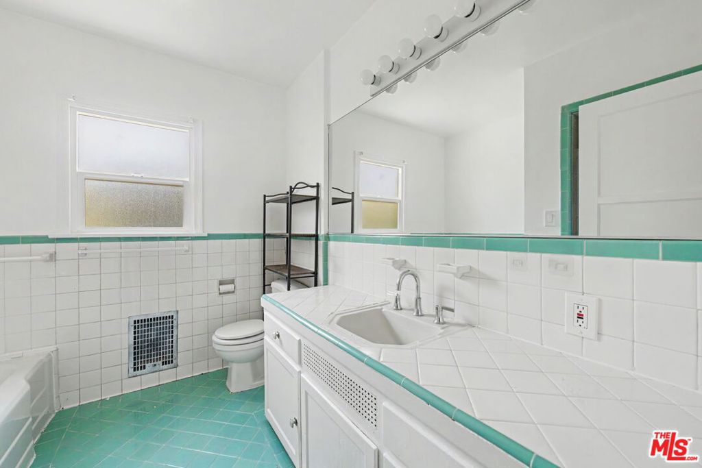 10328 Louisiana Avenue Property Photo 22
