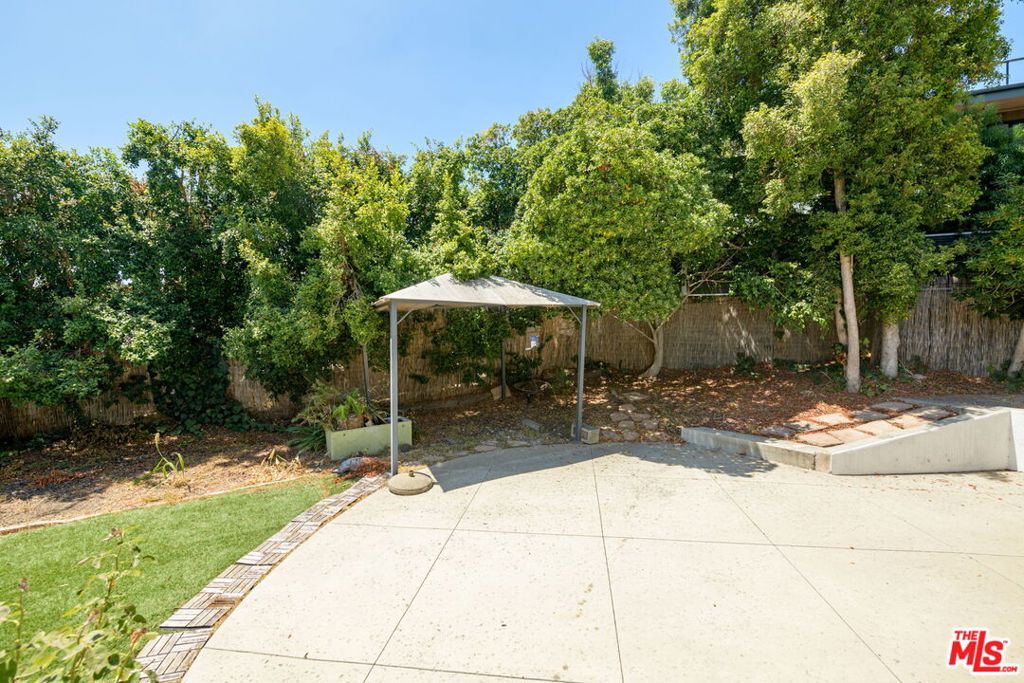 10328 Louisiana Avenue Property Photo 32