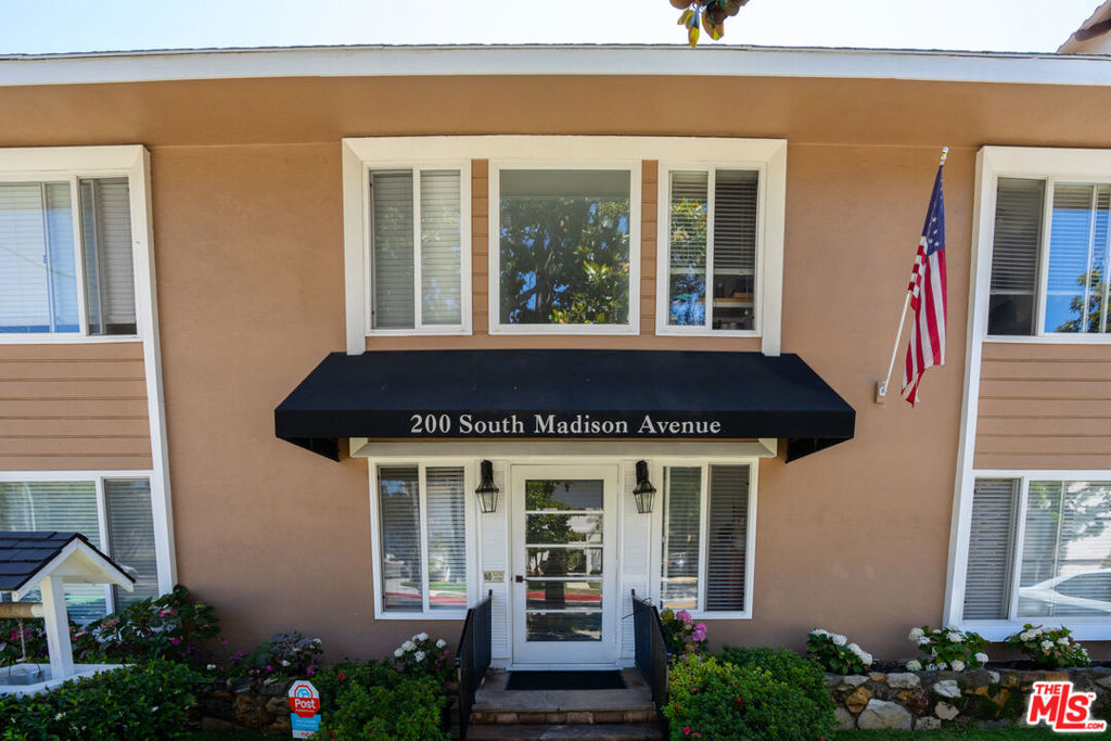 200 S Madison Avenue Property Photo 3