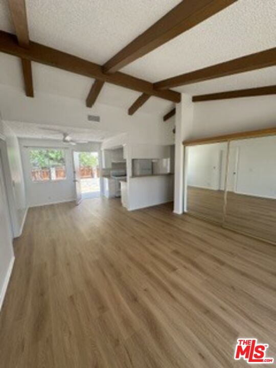74442 Driftwood Drive Property Photo 3