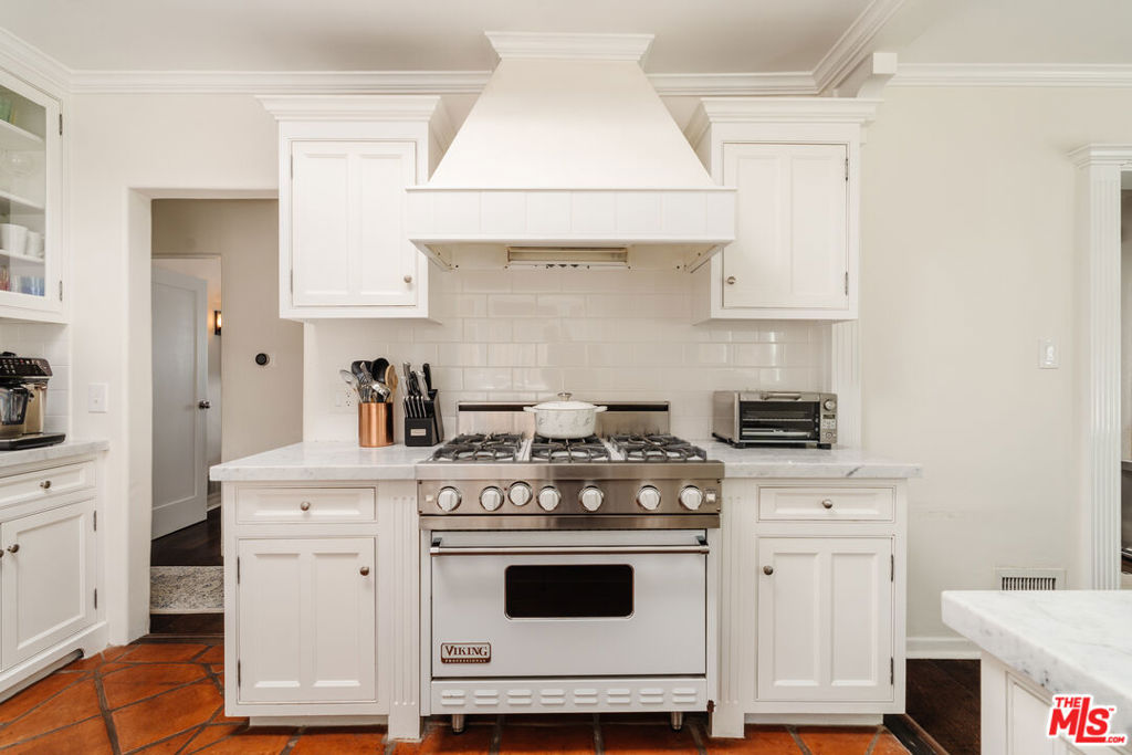 6636 Colgate Avenue Property Photo 11
