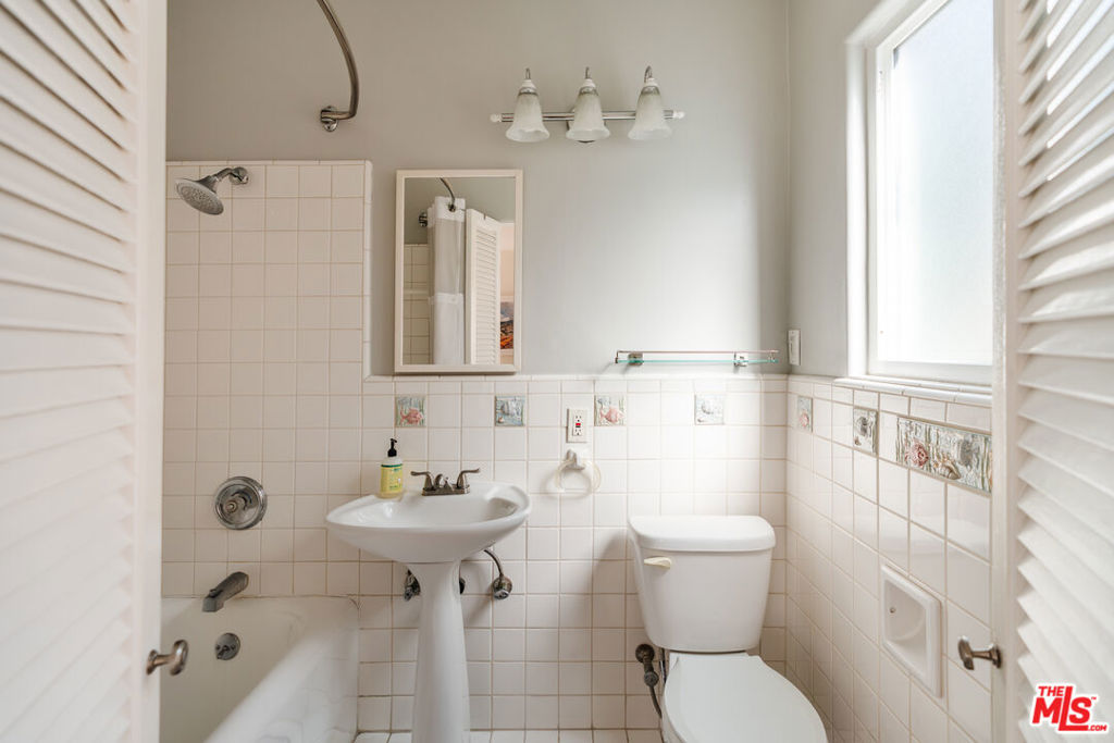 6636 Colgate Avenue Property Photo 25