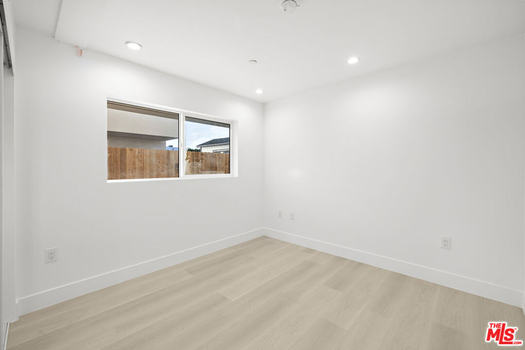 5651 Case Avenue Property Photo 9