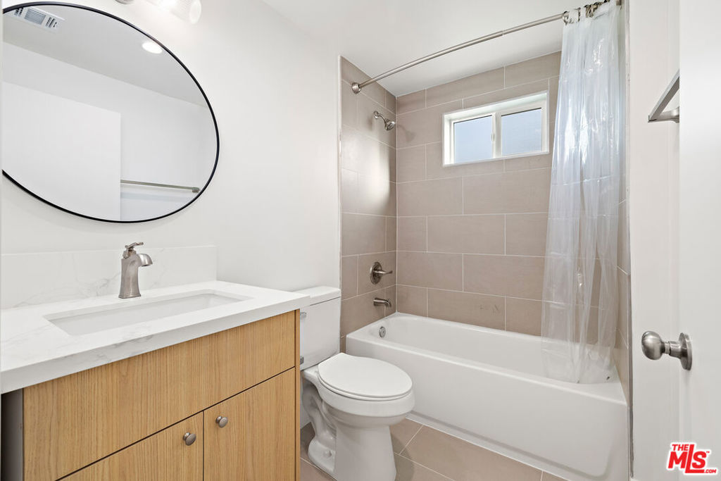 5651 Case Avenue Property Photo 22