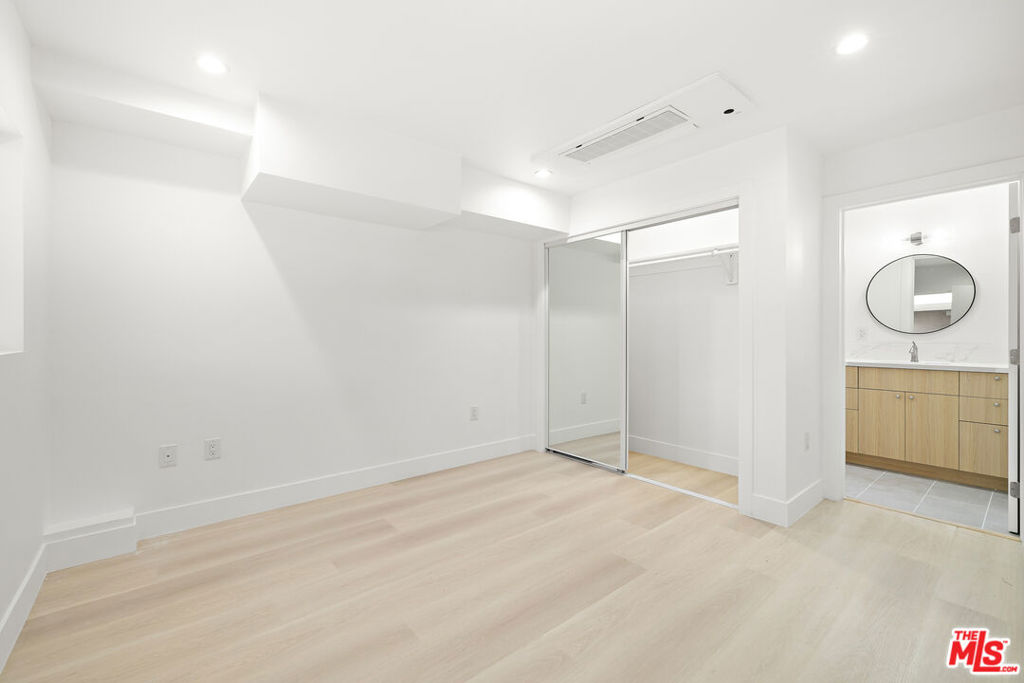 5651 Case Avenue Property Photo 25