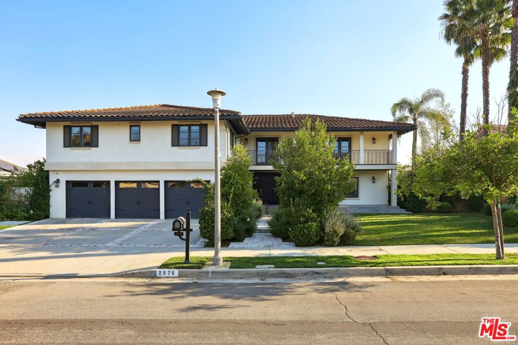 2676 Casiano Road Property Photo 2