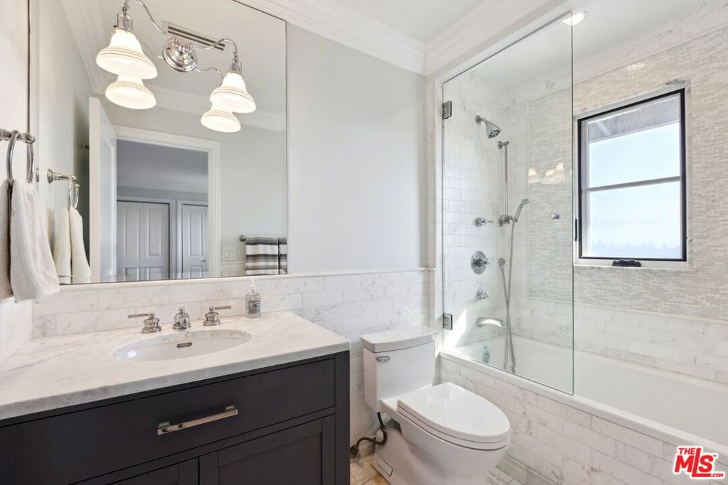 2676 Casiano Road Property Photo 47