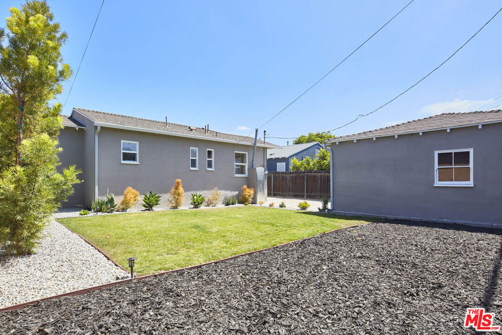 2904 W 81st Street Property Photo 24