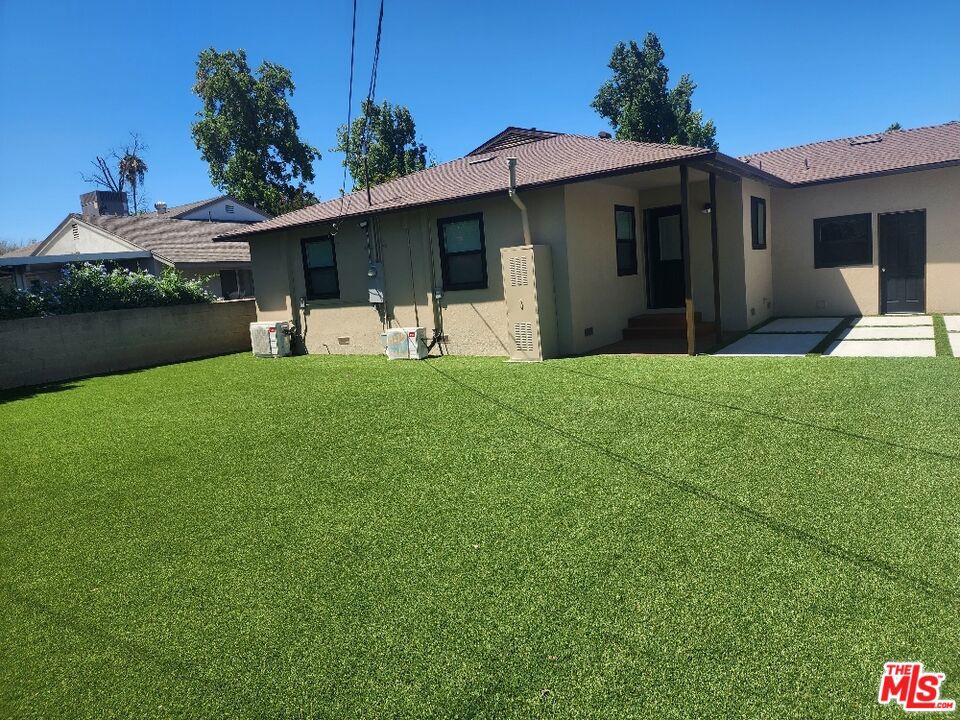 4145 Via San Luis Property Photo 4