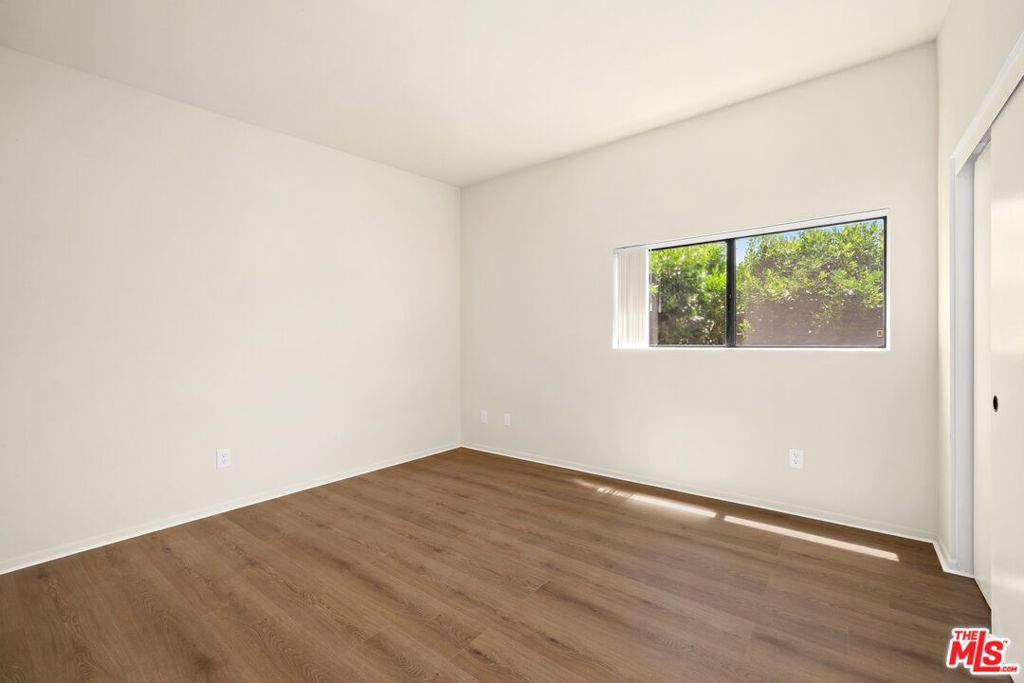 1229 Hollister Street Property Photo 6