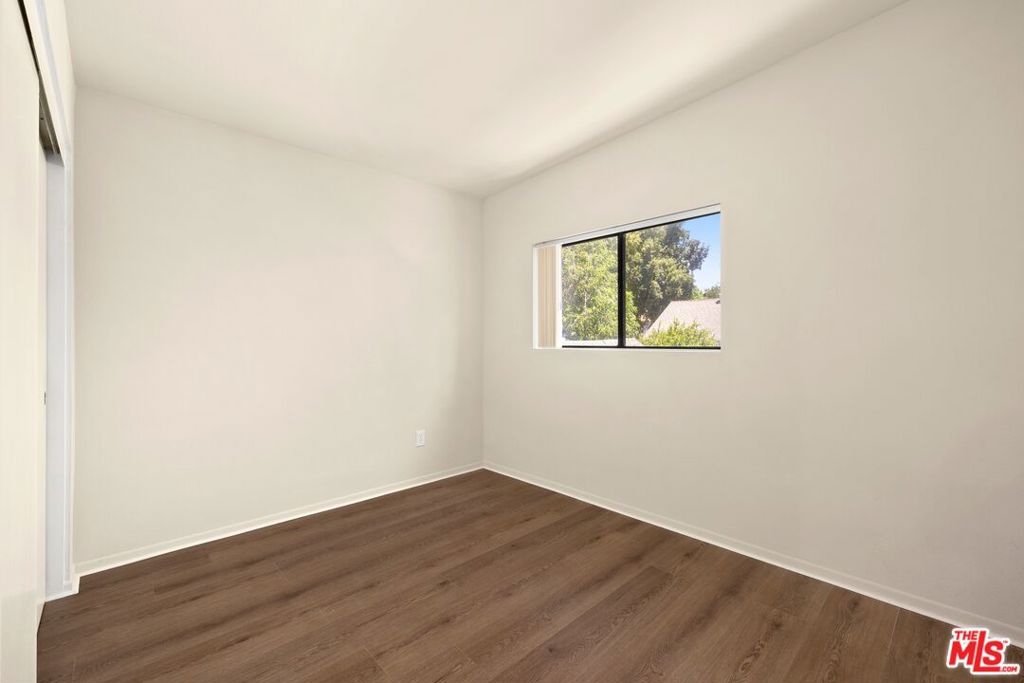 1229 Hollister Street Property Photo 8