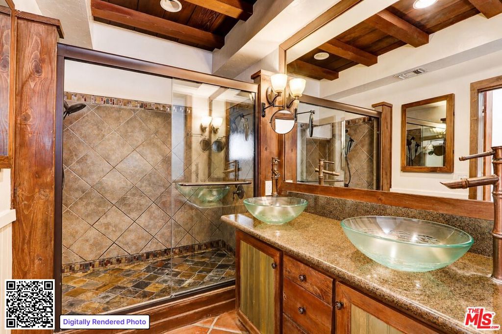 13509 Bassett Street Property Photo 14