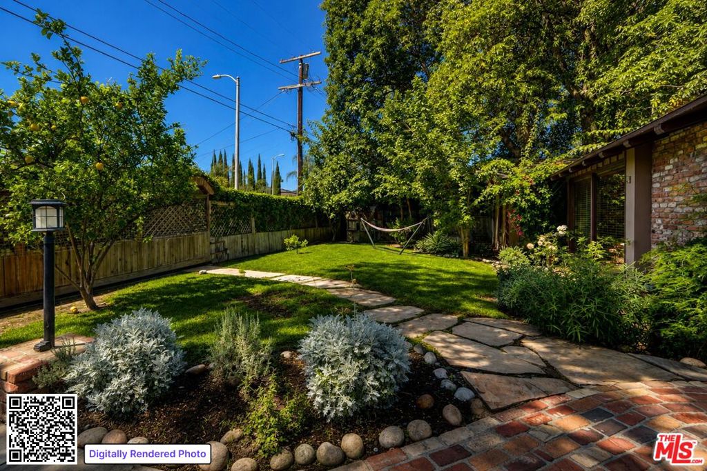 13509 Bassett Street Property Photo 27