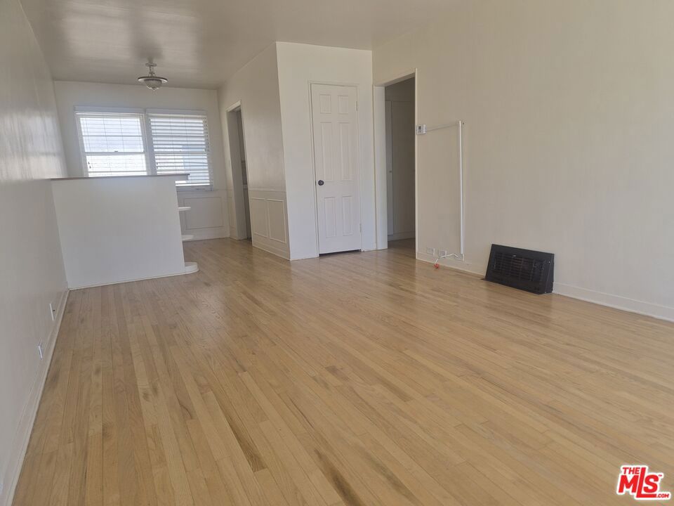 833 16th Street C Property Photo 24