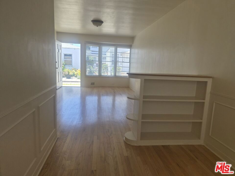 833 16th Street C Property Photo 28