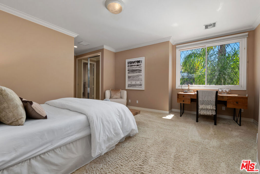 5405 Fremantle Lane Property Photo 21