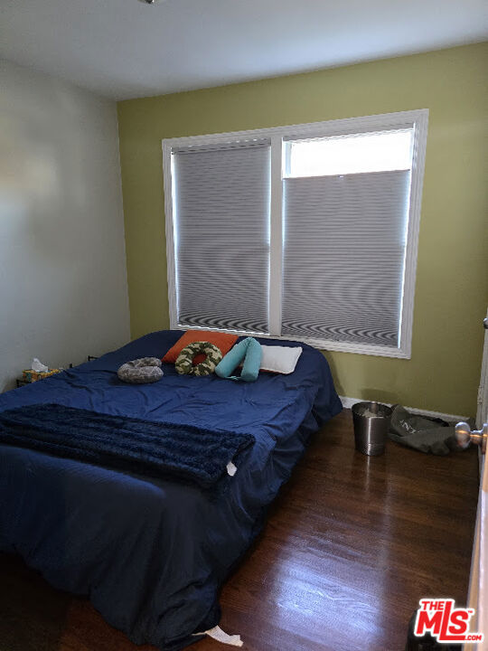 612 W Ellis Avenue Property Photo 3