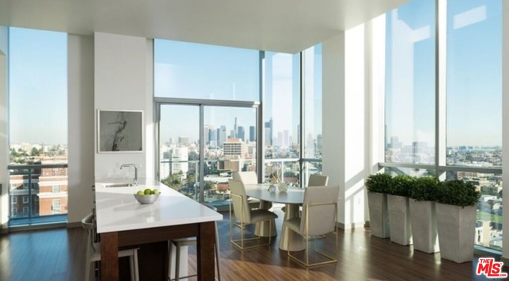 3033 Wilshire Avenue 507 Property Photo 11