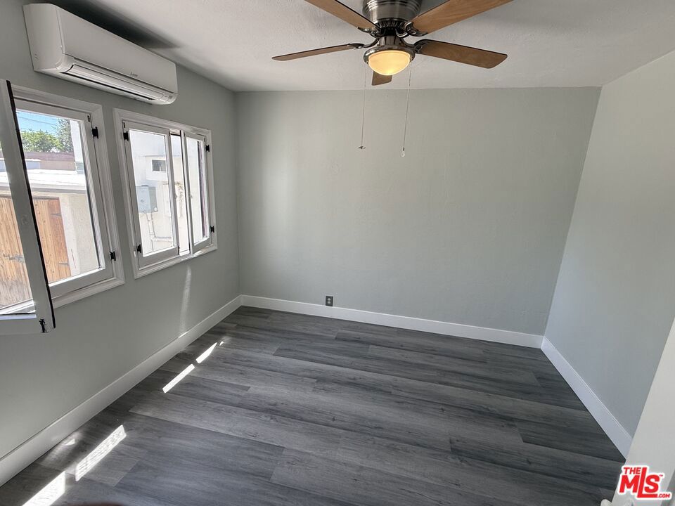 92 S Sunnyslope Avenue Property Photo 10