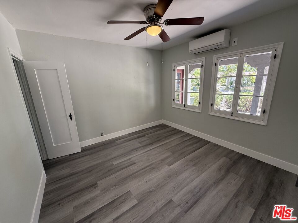 92 S Sunnyslope Avenue Property Photo 14