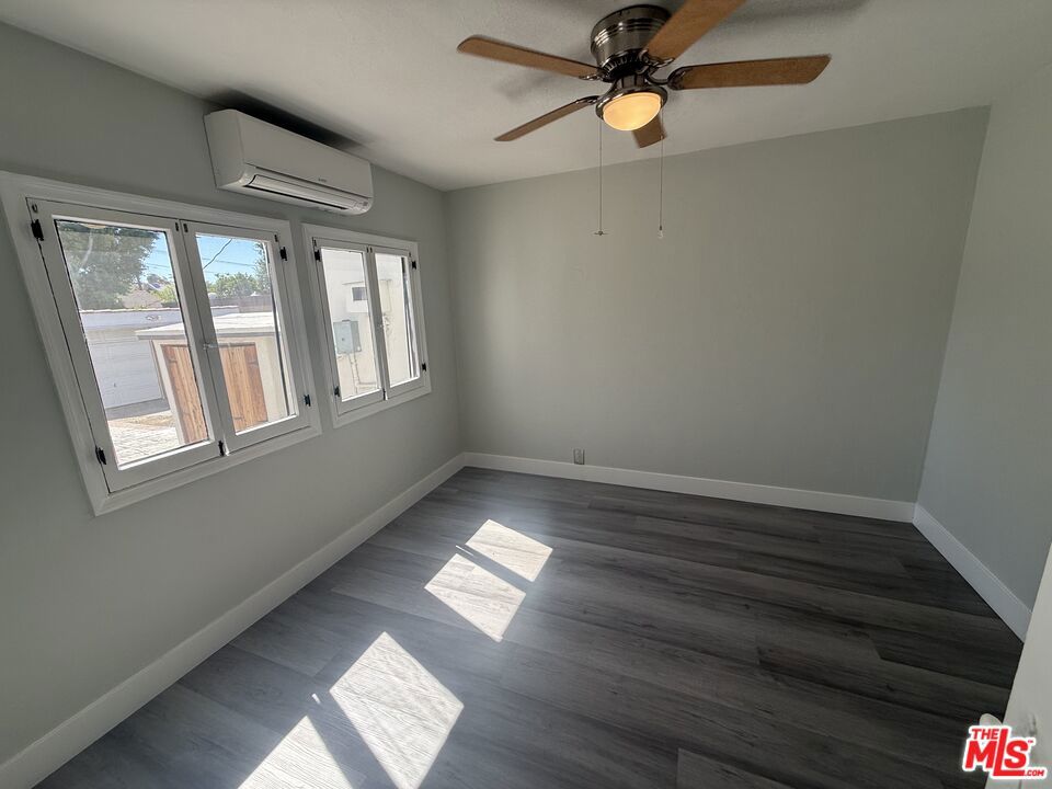 92 S Sunnyslope Avenue Property Photo 19