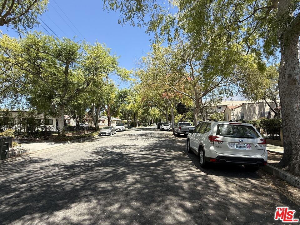92 S Sunnyslope Avenue Property Photo 25