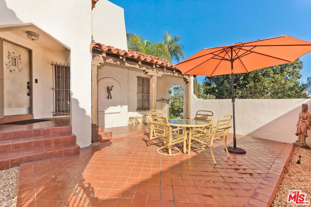1511 Pandora Avenue Property Photo 4