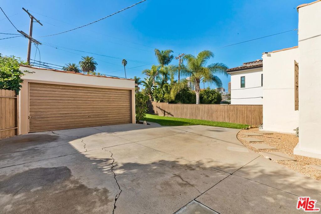 1511 Pandora Avenue Property Photo 28