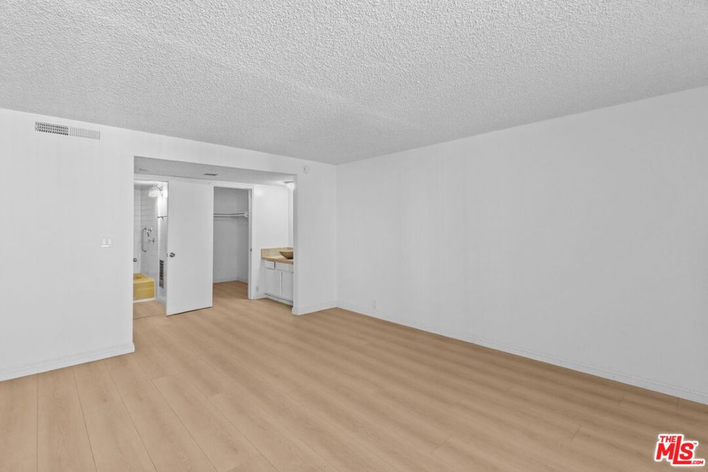 10535 Wilshire Boulevard 603 Property Photo 33