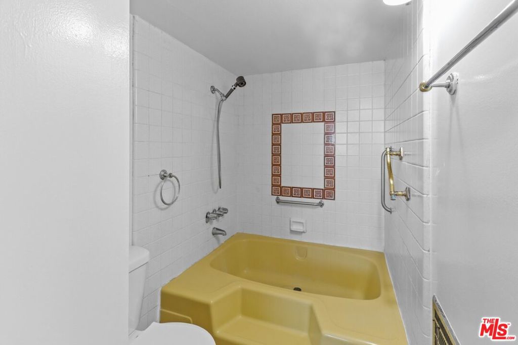 10535 Wilshire Boulevard 603 Property Photo 37
