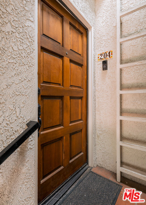3271 Sawtelle Boulevard 204 Property Photo 4