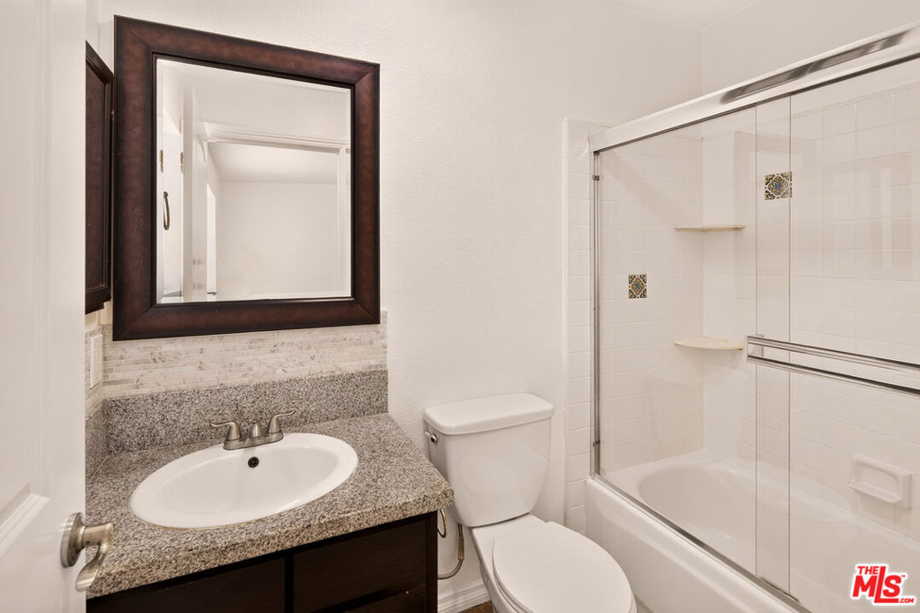 3271 Sawtelle Boulevard 204 Property Photo 15