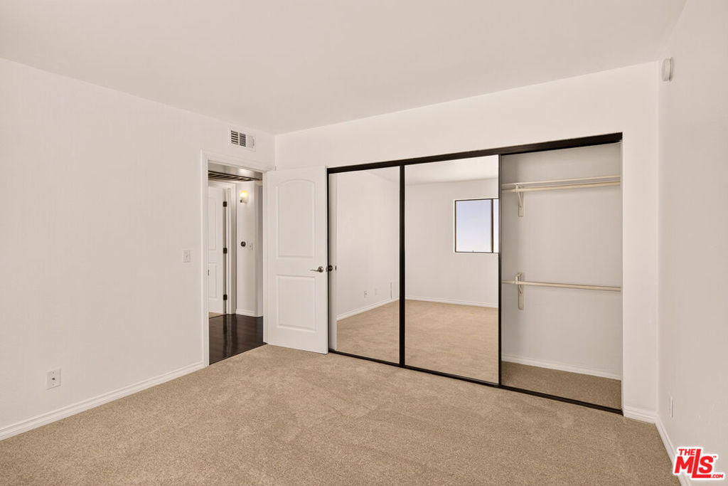 3271 Sawtelle Boulevard 204 Property Photo 17