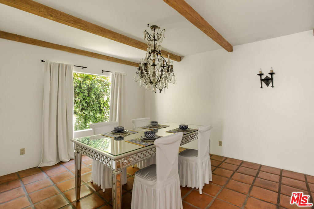 1407 N Beverly Drive Property Photo 20