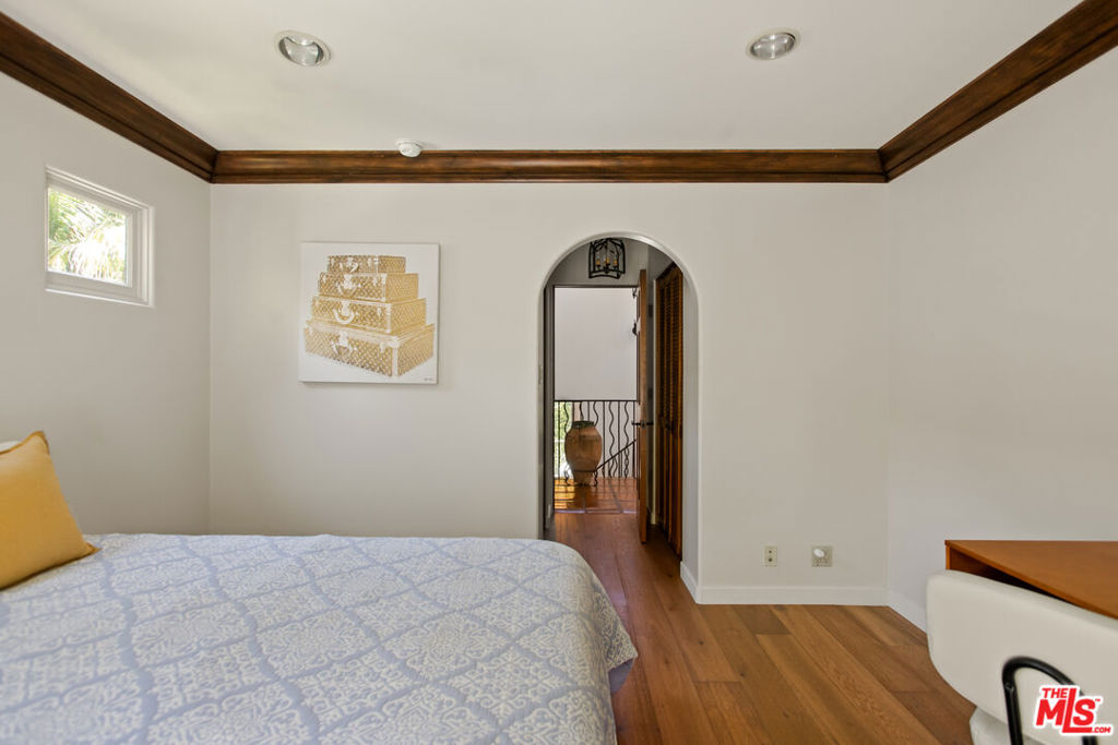 1407 N Beverly Drive Property Photo 50